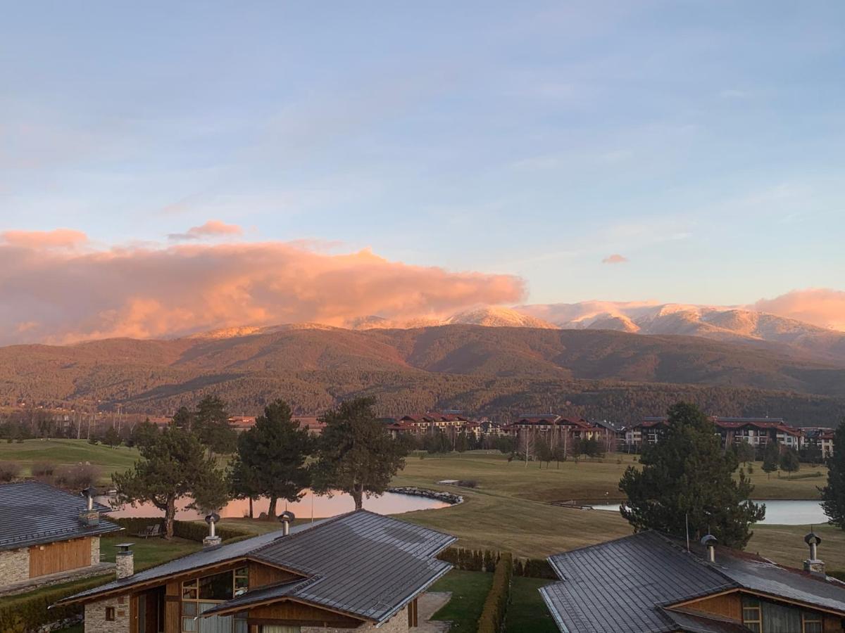 Entire Private Apartment In Pirin Golf & Country Club บันสโก ภายนอก รูปภาพ